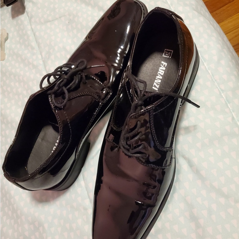 Faranzi Men's Black Patent Leather Lace-Up Derby Shoes